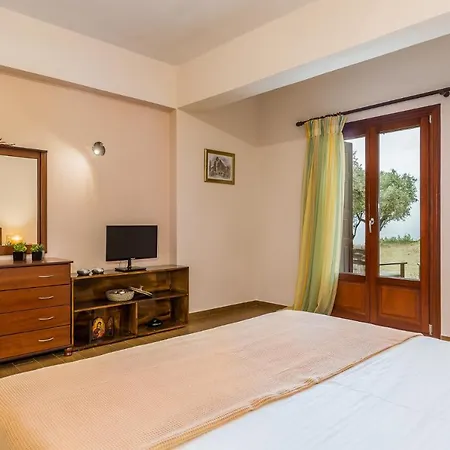 Olive Grove Apartament *