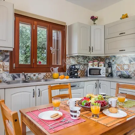 Olive Grove Apartament *